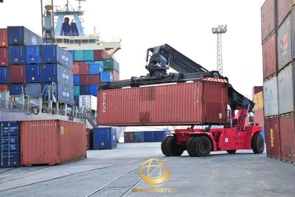 Tại sao quy trình hải quan khi ghép hàng lẻ lại khác biệt