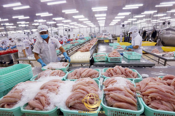 Những mặt hàng không nên ghép container