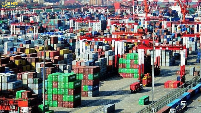 Đối chiếu chứng từ là bước bắt buộc trong quy trình nhập hàng chính ngạch